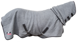 Karlslund Wollen deken met Hals