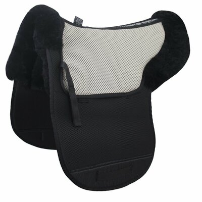 AirTec Plus zadelvormig lamswollen schabrak met wolkrans voor en achter &ndash; V-Line wervelkolomvrij