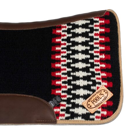 Pool&#039;s Western Saddle Pad  BLACK/WHITE/RED