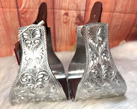 Western Stijgbeugels &ndash; Zilver Gegraveerd, Extra Groot