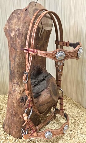 Sidepull met zilverkleurige concho&rsquo;s