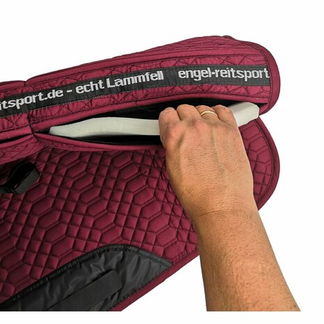 Zadeldek Lamswol met inlagevakken 9 kleuren combinaties