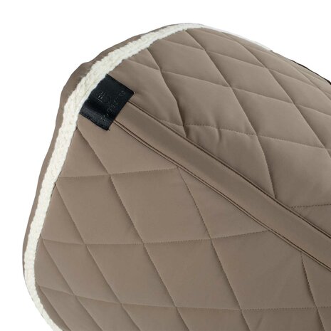 Equestro Dressuur Zadeldek met Gevlochten Koord &ndash; Exclusief, Technisch en Stijlvol