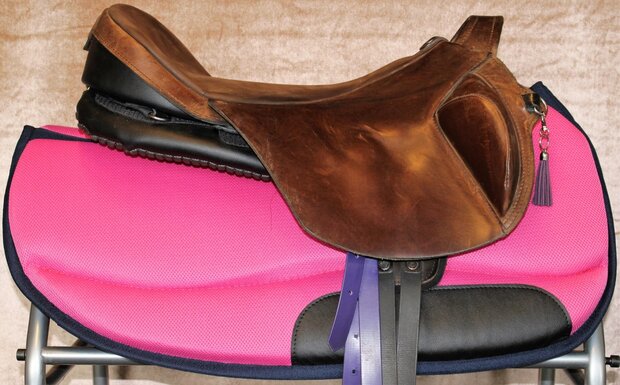 Burioni westernpad round Sympanova