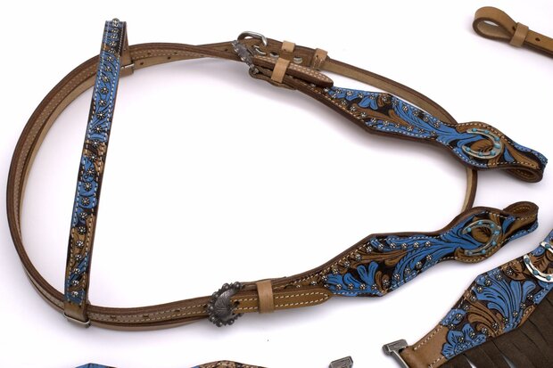 Westernset Turquoise met Hoefijzer concho's 