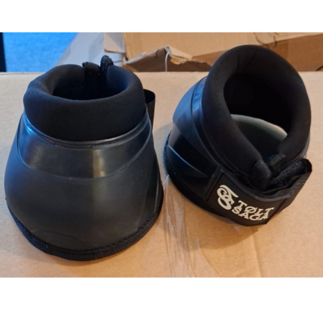 T&ouml;lt Saga Bell Boots &ndash; betrouwbare bescherming voor de hoeven met gewicht